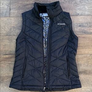 Columbia Black Quilted Vest